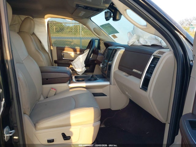 44506937 :رقم المزاد ، 1C6RR6NT9GS332995 vin ، 2016 Ram 1500 Laramie مزاد بيع