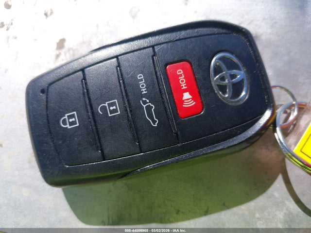 Toyota Corolla Cross Xle 2023 7MUDAAAG0PV068151 Image 11