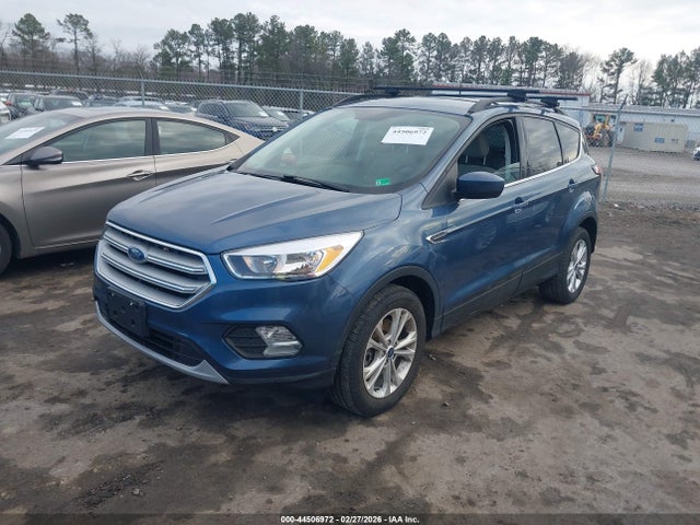 Ford ESCAPE SE 2018 1FMCU9GD5JUC30900 Image 2