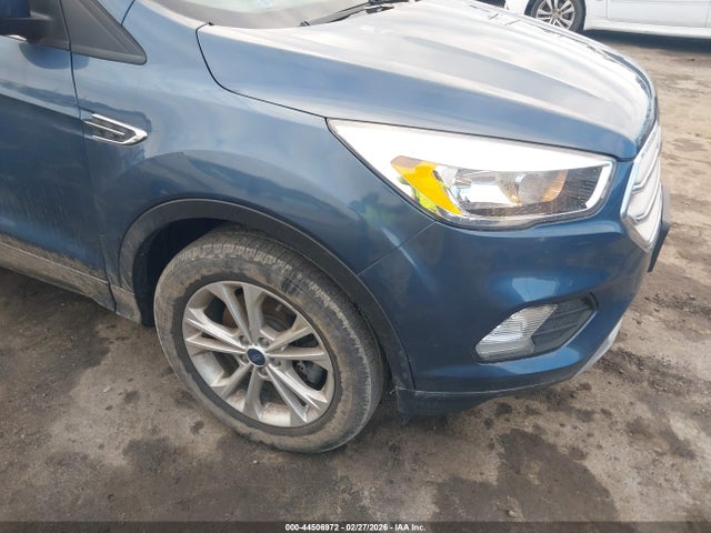 Ford ESCAPE SE 2018 1FMCU9GD5JUC30900 Image 6