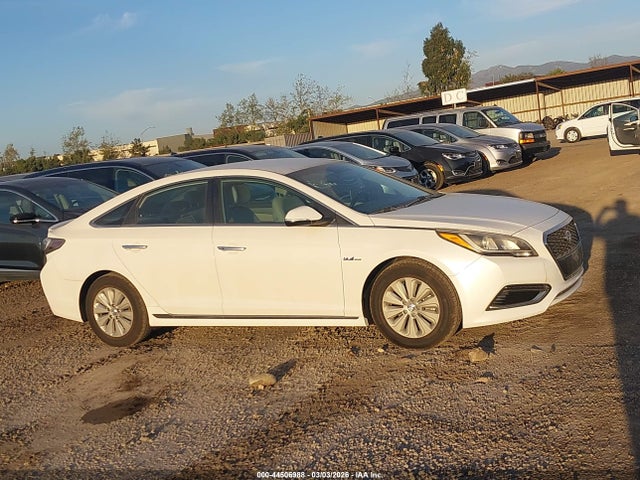 KMHE24L10GA041546 Hyundai Sonata Hybrid Se