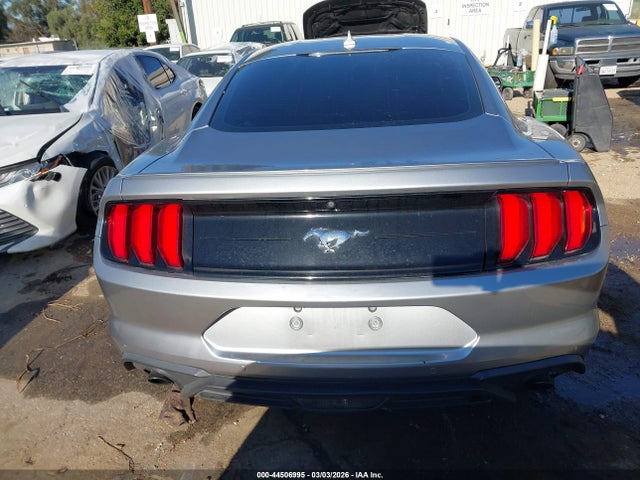 Ford Mustang Ecoboost Premium Fastback 2020 1FA6P8TH6L5138676 Image 16