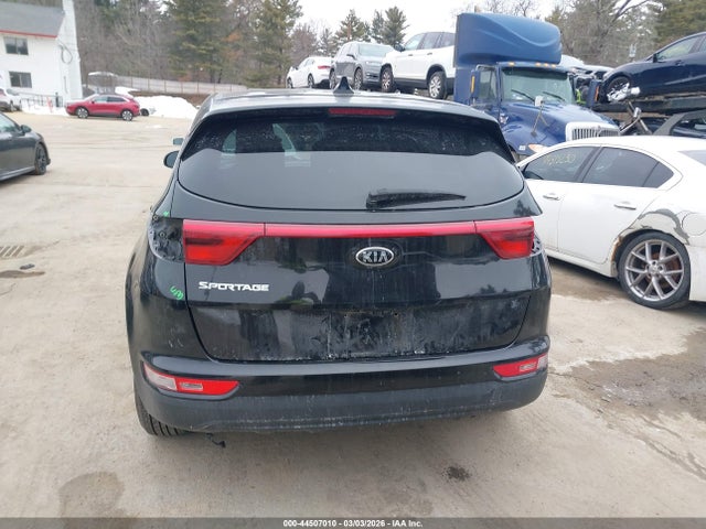 KNDPMCAC0H7077466 KIA Sportage Lx