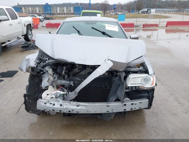 Продажа на аукционе авто 2014 Chrysler 300, vin: 2C3CCAAG8EH200072, номер лота: 44507037