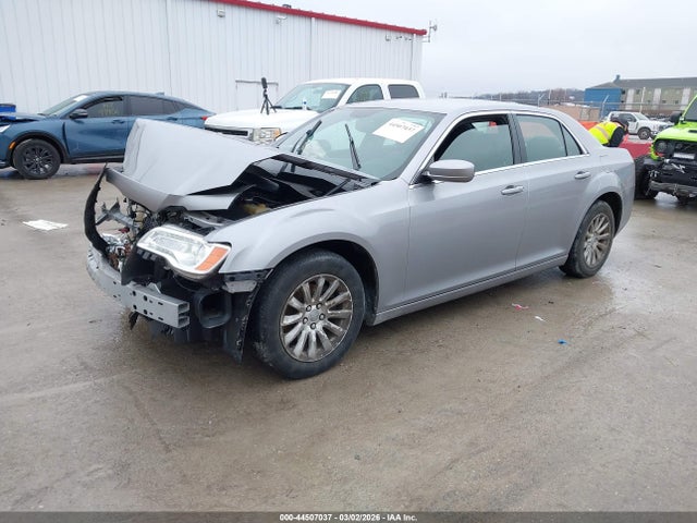 Продажа на аукционе авто 2014 Chrysler 300, vin: 2C3CCAAG8EH200072, номер лота: 44507037