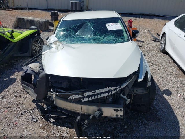 1N4AA6AP2HC399266 Nissan Maxima 3.5 S