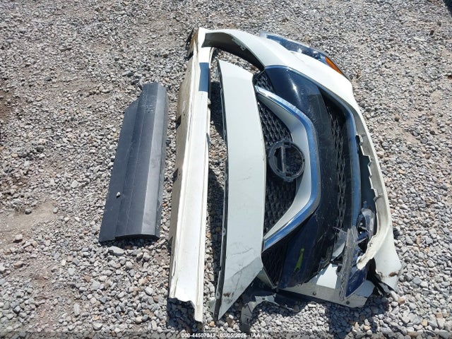 1N4AA6AP2HC399266 Nissan Maxima 3.5 S