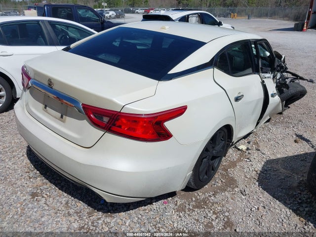 1N4AA6AP2HC399266 Nissan Maxima 3.5 S