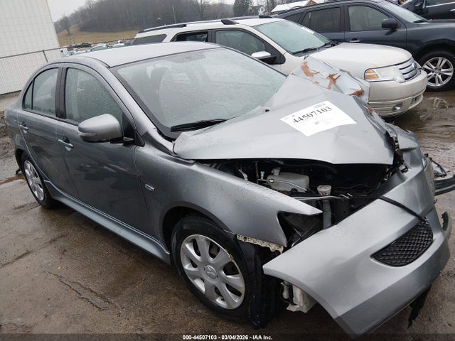 2015 MITSUBISHI LANCER JA32U2FU7FU005926 Photo 0
