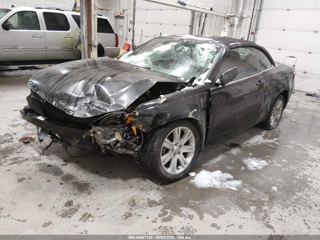 Продажа на аукционе авто 2011 Chrysler 200 Touring, vin: 1C3BC2EG7BN571691, номер лота: 44507122