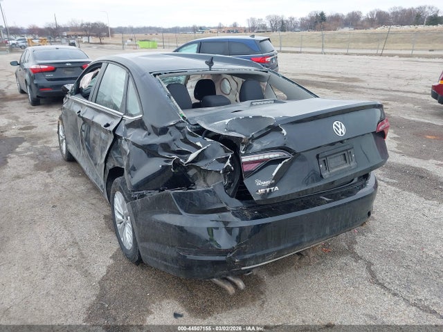 2019 VOLKSWAGEN JETTA 3VWN57BU0KM035019 Photo 2