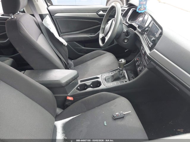 2019 VOLKSWAGEN JETTA 3VWN57BU0KM035019 Photo 4