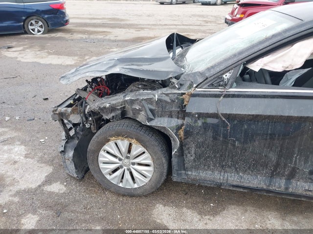 2019 VOLKSWAGEN JETTA 3VWN57BU0KM035019 Photo 5