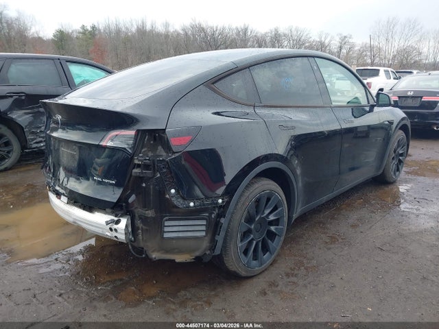 Продаж на аукціоні авто 2022 Tesla Model Y Long Range Dual Motor All-wheel Drive, vin: 7SAYGDEE2NF414094, номер лоту: 44507174