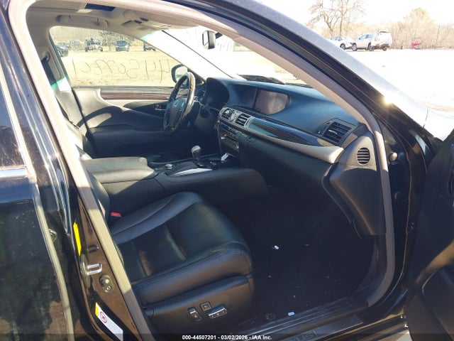 2014 LEXUS LS 460 JTHBL5EF7E5130411 Photo 4