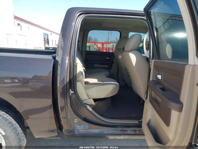 44507208 :رقم المزاد ، 1D7RV1CT5BS643073 vin ، 2011 Ram Ram 1500 Slt مزاد بيع