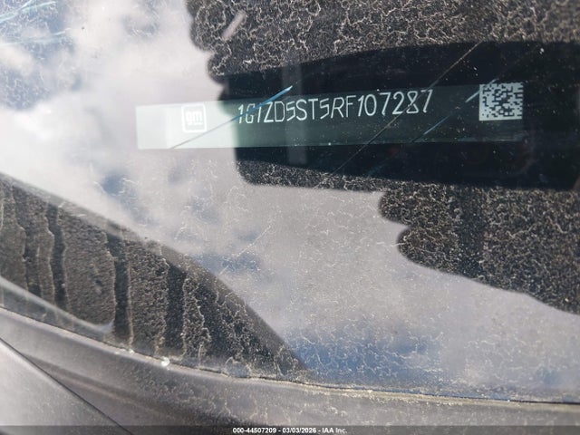 1G1ZD5ST5RF107287 Chevrolet Malibu Fwd 1lt