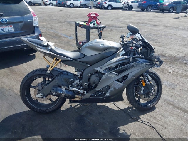 JYARJ16Y9GA010744 Yamaha Yzfr6 C