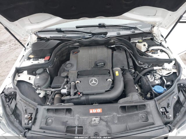 2014 MERCEDES-BENZ C 250 WDDGF4HB1EA955858 Photo 9