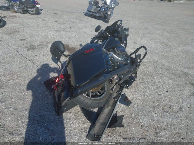 1HD1KTP1XNB637843 Harley-Davidson FLTRXS