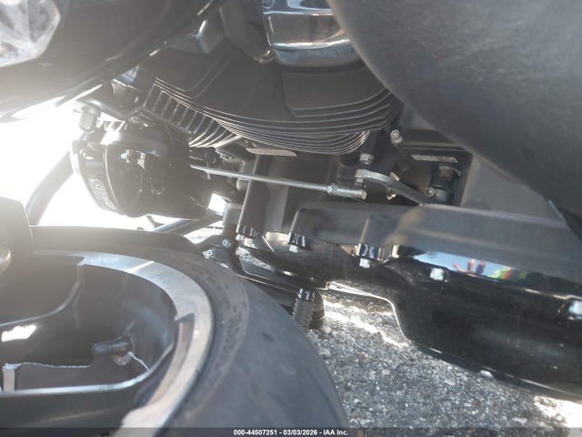 1HD1KTP1XNB637843 Harley-Davidson FLTRXS