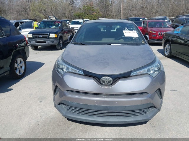 Toyota C-HR XLE 2018 NMTKHMBX2JR044212 Image 12