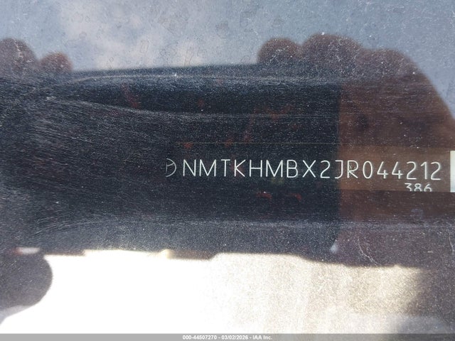 Toyota C-HR XLE 2018 NMTKHMBX2JR044212 Image 9