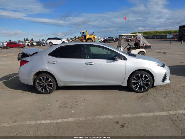 2T1BURHE3JC997312 Toyota COROLLA SE