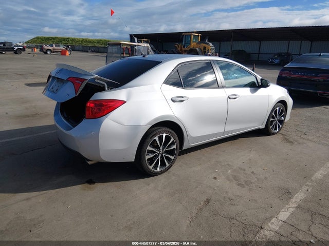 2T1BURHE3JC997312 Toyota COROLLA SE