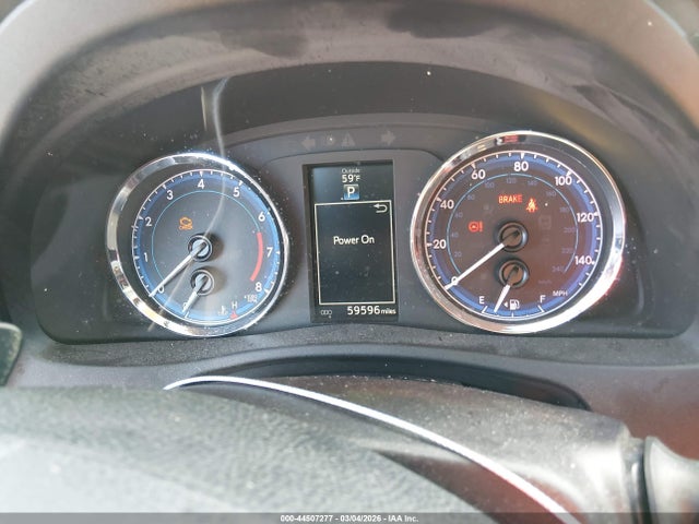 2T1BURHE3JC997312 Toyota COROLLA SE