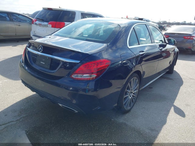 2017 MERCEDES-BENZ C 300 55SWF4JB2HU225757 Photo 3