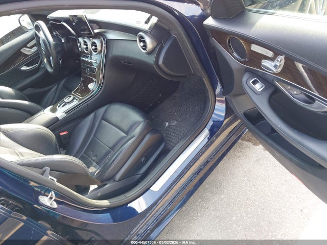 2017 MERCEDES-BENZ C 300 55SWF4JB2HU225757 Photo 4