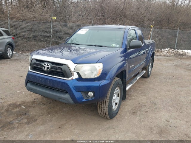 Toyota Tacoma Base V6 2014 5TFUU4EN3EX092074 Image 2