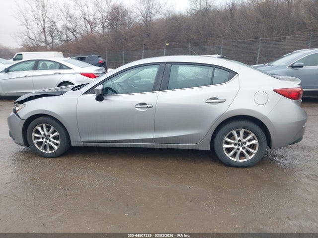 JM1BM1X79G1347028 Mazda Mazda3 I Grand Touring