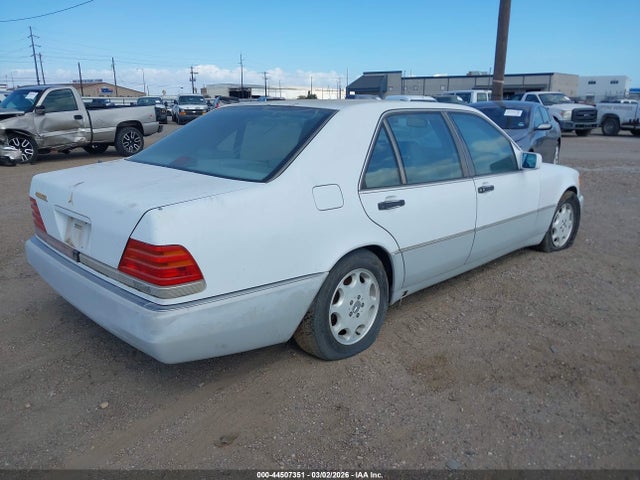 1993 MERCEDES-BENZ 400 WDBGA43E8PA098711 Photo 3