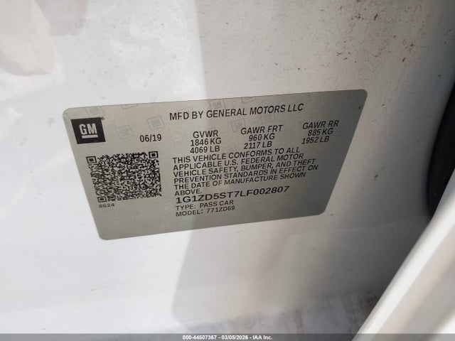1G1ZD5ST7LF002807 Chevrolet Malibu Fwd Lt