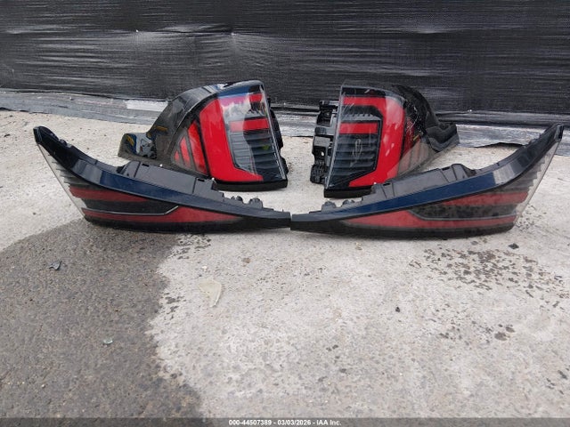 5XYK33DF7TG349767 KIA Sportage Ex