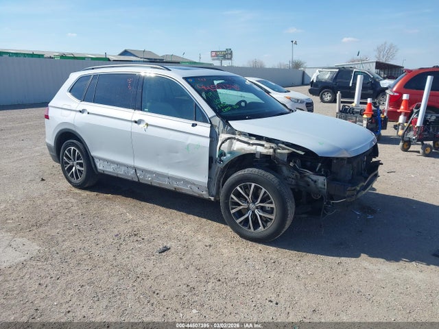 Aukcja sprzedaży 2018 Volkswagen Tiguan 2.0t Se/2.0t Sel, vin: 3VV3B7AX5JM008140, numer aukcji: 44507395