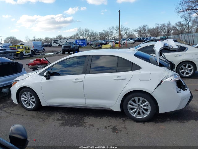 Toyota COROLLA LE 2025 5YFB4MDE8SP326213 Image 14