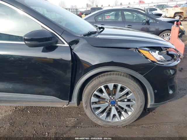 Ford Escape Titanium 2020 1FMCU9J94LUA26886 Image 17