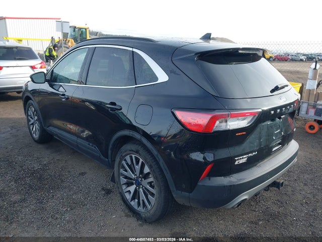 Ford Escape Titanium 2020 1FMCU9J94LUA26886 Image 3