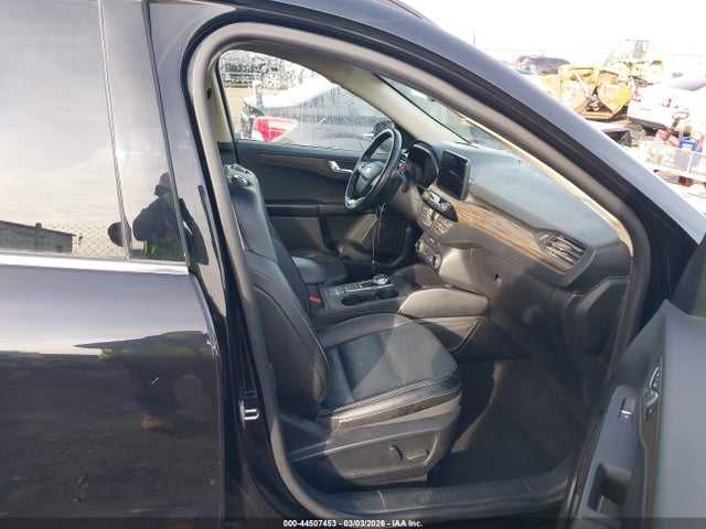 Ford Escape Titanium 2020 1FMCU9J94LUA26886 Image 5