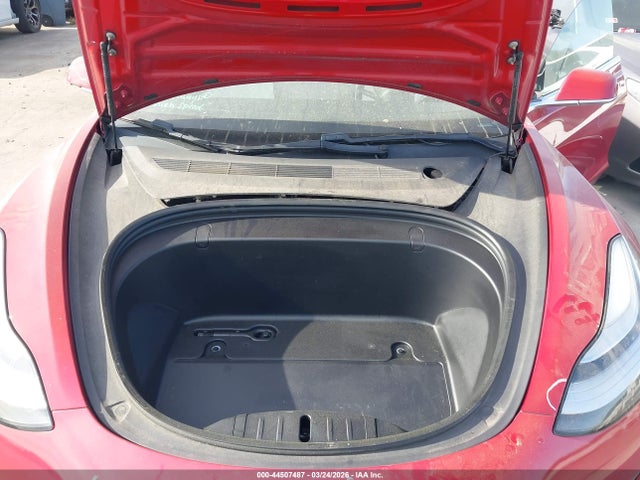 2019 TESLA MODEL 3 5YJ3E1EB7KF437108 Photo 9
