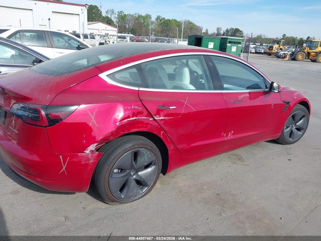 2019 TESLA MODEL 3 5YJ3E1EB7KF437108 Photo 5