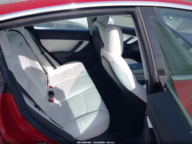 2019 TESLA MODEL 3 5YJ3E1EB7KF437108 Photo 7