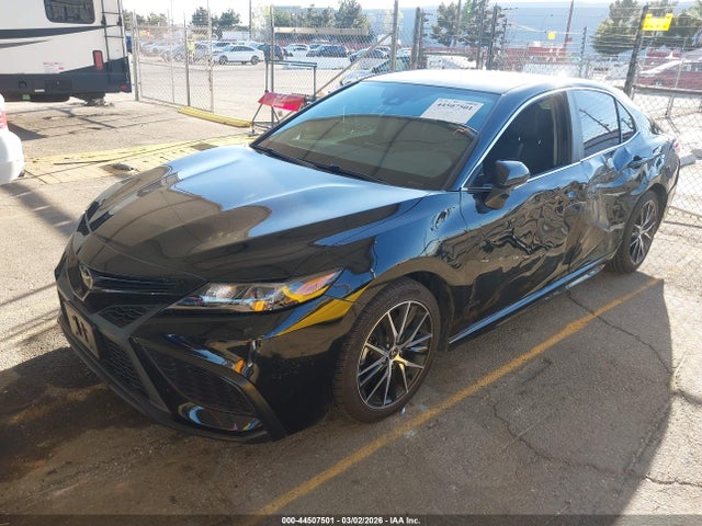 4T1G11AK8NU046821 Toyota CAMRY SE