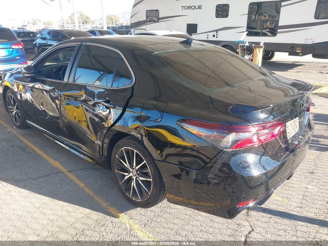 4T1G11AK8NU046821 Toyota CAMRY SE