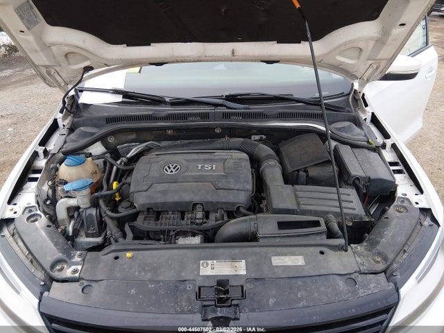 3VWD17AJ7EM242087 Volkswagen Jetta 1.8t Se