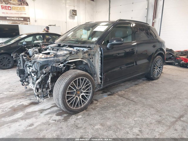 2021 PORSCHE CAYENNE WP1AA2AY9MDA05020 Photo 1