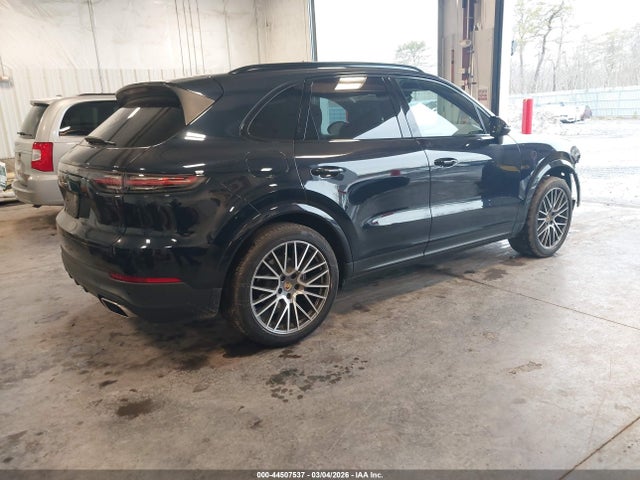 2021 PORSCHE CAYENNE WP1AA2AY9MDA05020 Photo 3